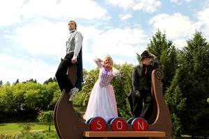 Photo courtesy Lynn Sunderman Photography. Photo courtesy Lynn Sunderman Photography.